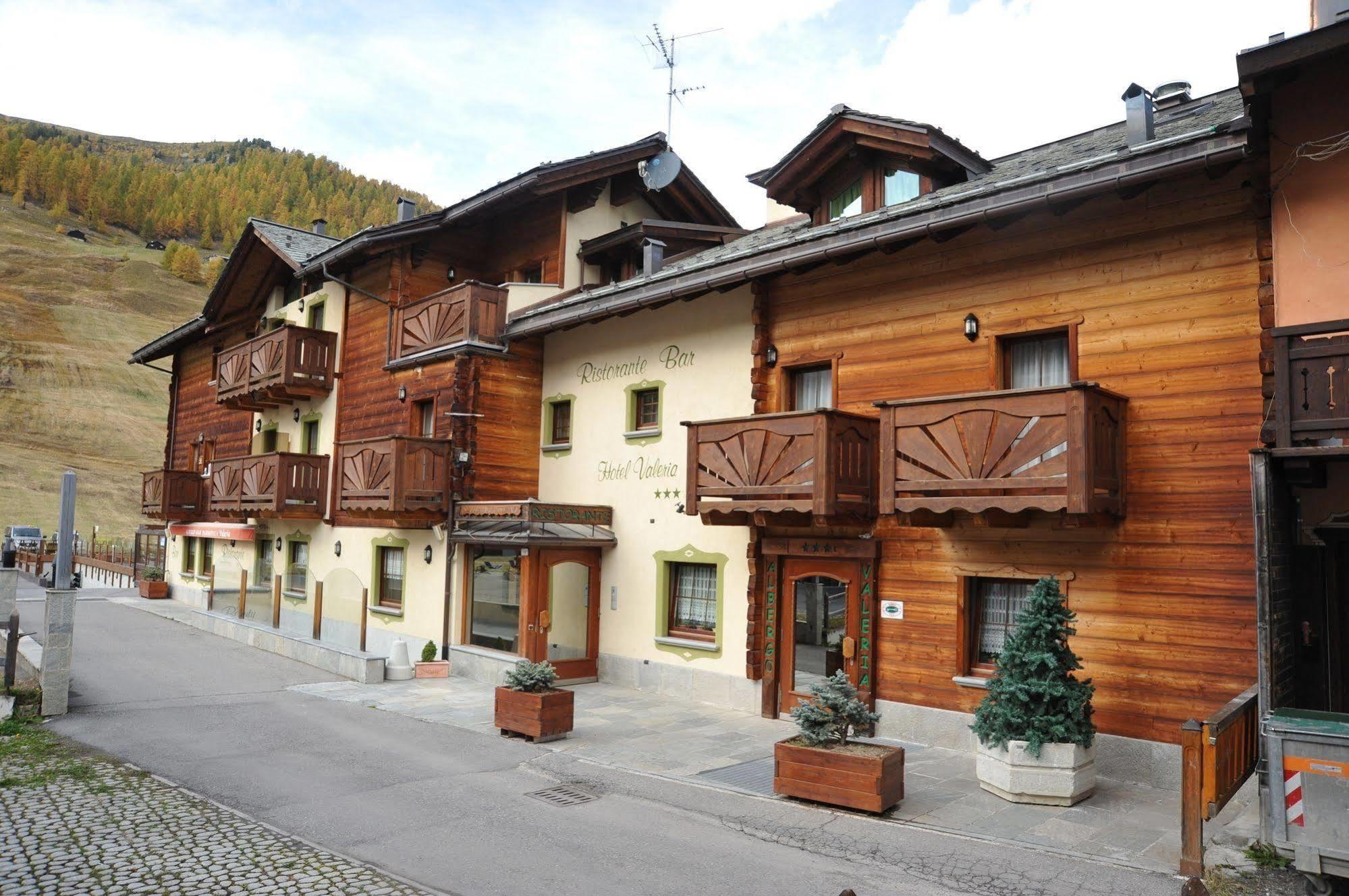 Hotel Valeria Ливиньо Экстерьер фото