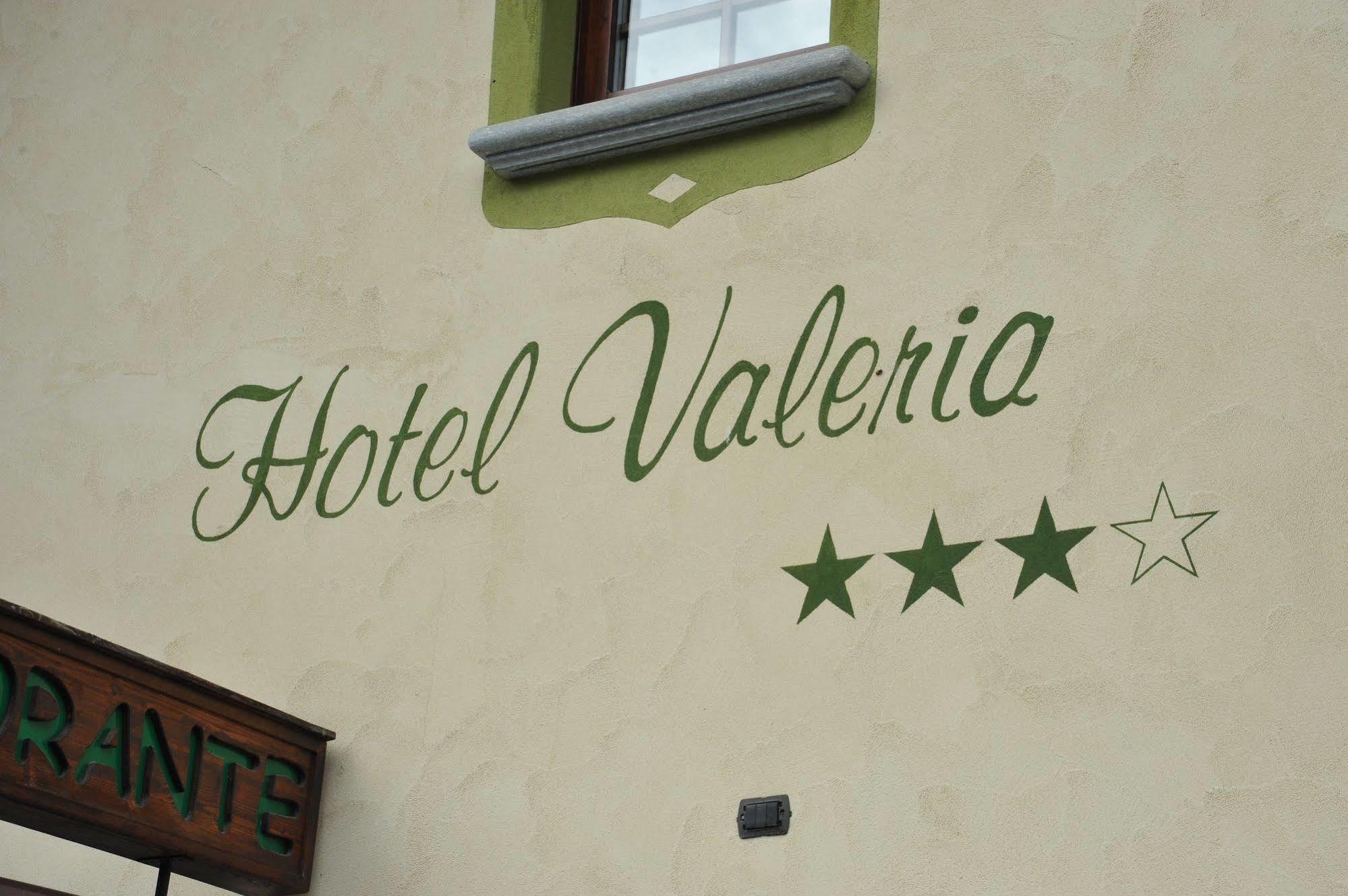 Hotel Valeria Ливиньо Экстерьер фото